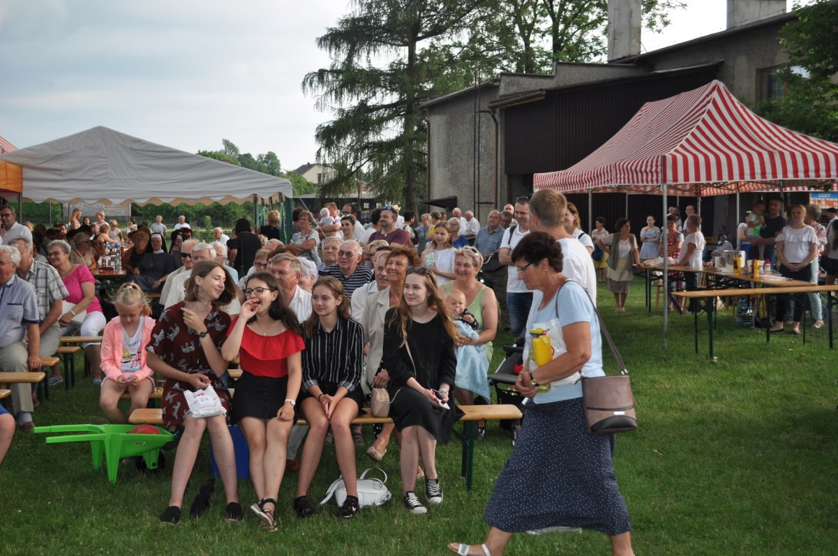 126FestynParafialny20190616_039.jpg