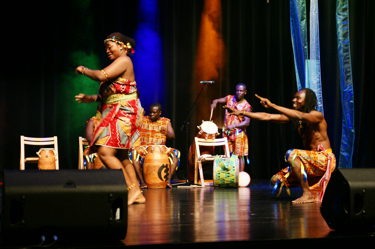 salezjanieGhana_spektakl_06.jpg